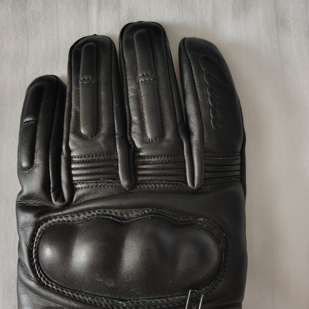Motorcycle Premium Black Leather Riding Gloves - Picture 3 of 5